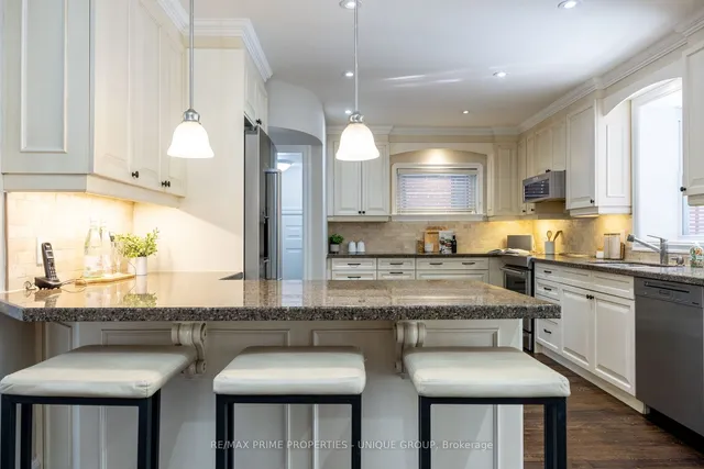 Additional image 10 of 67 Rykert Cres