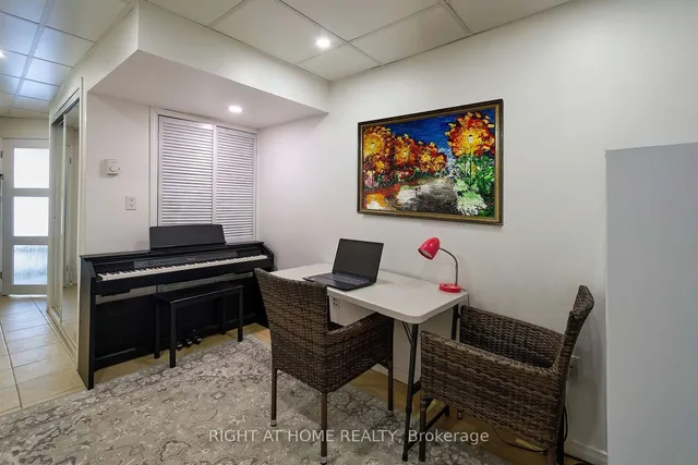 Additional image 31 of 34 Tandridge Cres Unit 888