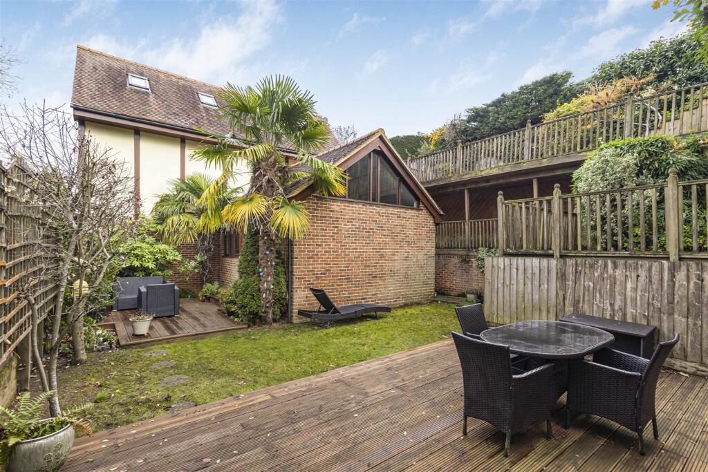 Additional image 29 of West Road, Stansted