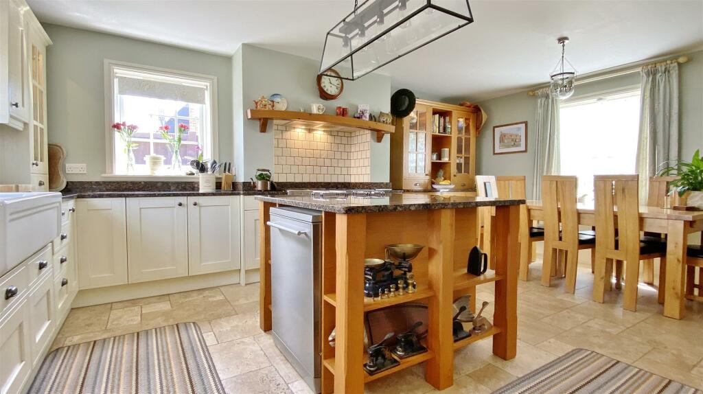 Additional image 8 of Walton Road, Kirby-Le-Soken