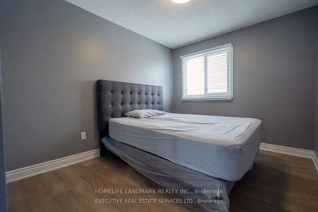 Additional image 10 of 62 Bramhall Circ