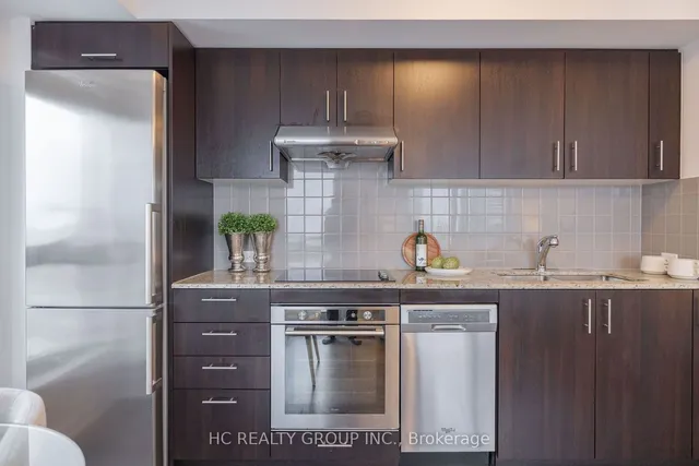 Additional image 11 of 255 Village Green Sq Unit 2303