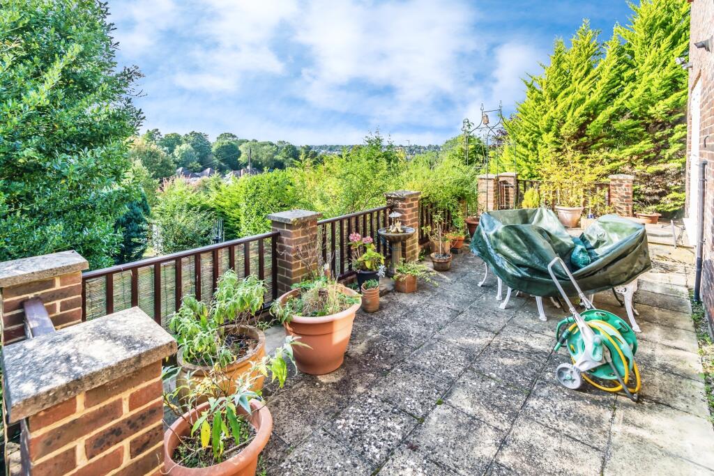 Additional image 6 of Coulsdon Road, Coulsdon, CR5