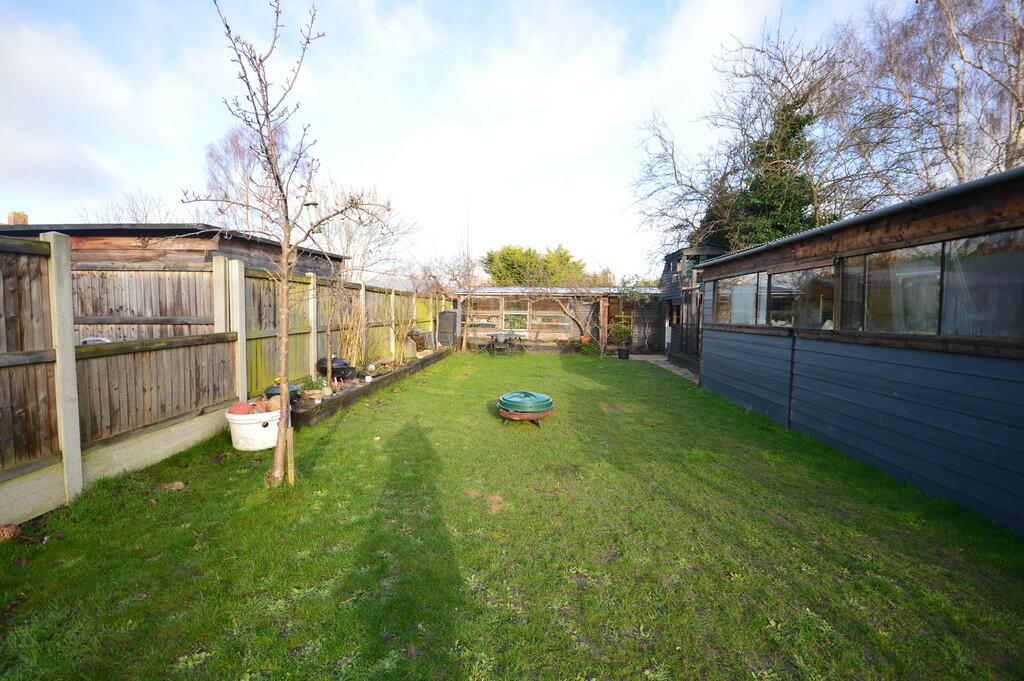 Additional image 21 of Rosabelle Avenue, Wivenhoe