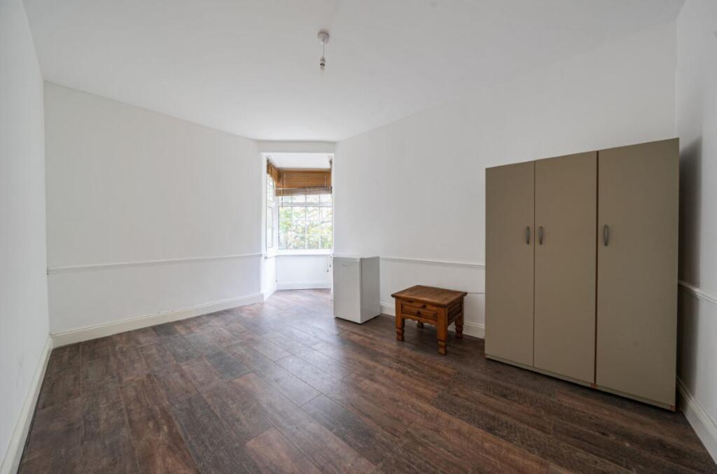 Additional image 14 of 1 Hart Road, Harlow, Essex, CM17 0HL