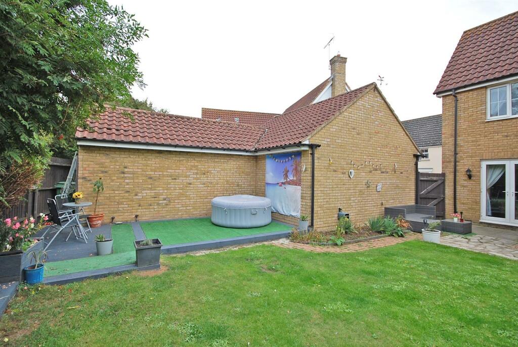 Additional image 21 of Thresher Rise, Braintree