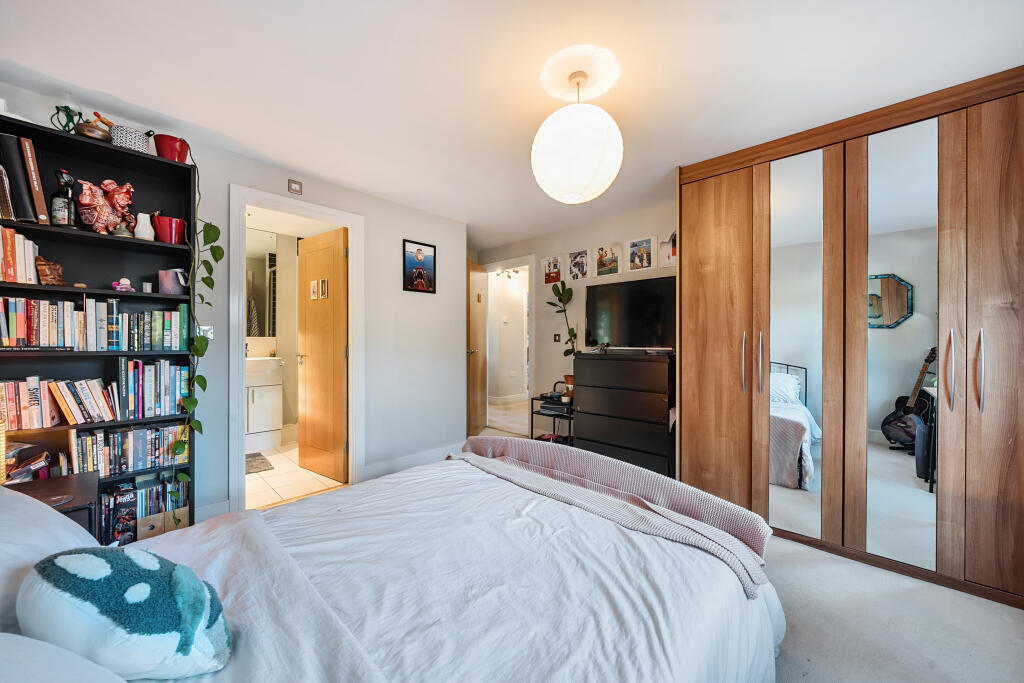 Additional image 9 of Newbery Close, Caterham, CR3