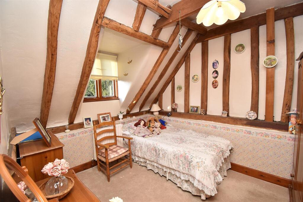 Additional image 9 of Copt Hill, Danbury