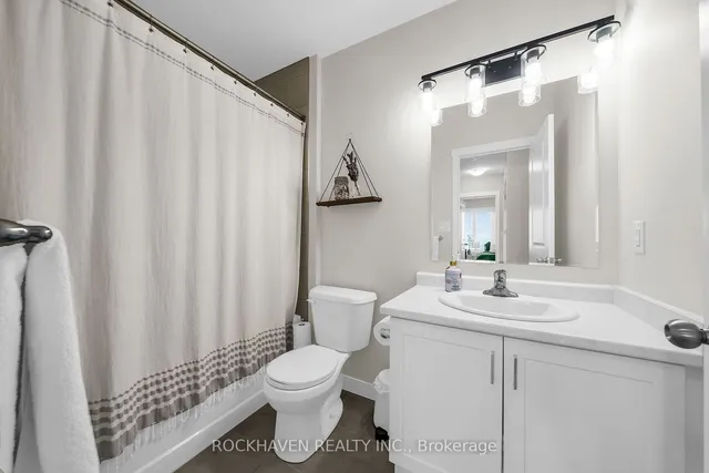 Additional image 22 of 148 Rochefort St Unit E