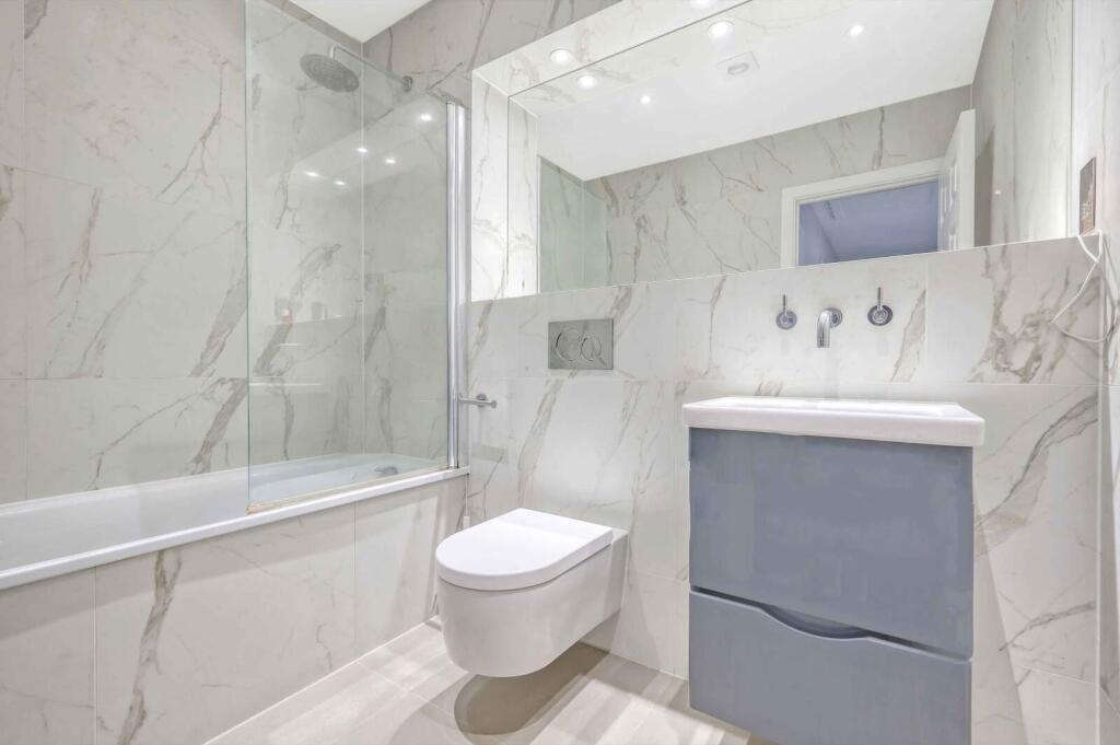 Additional image 21 of Little Ridings Lane, Ingatestone, CM4