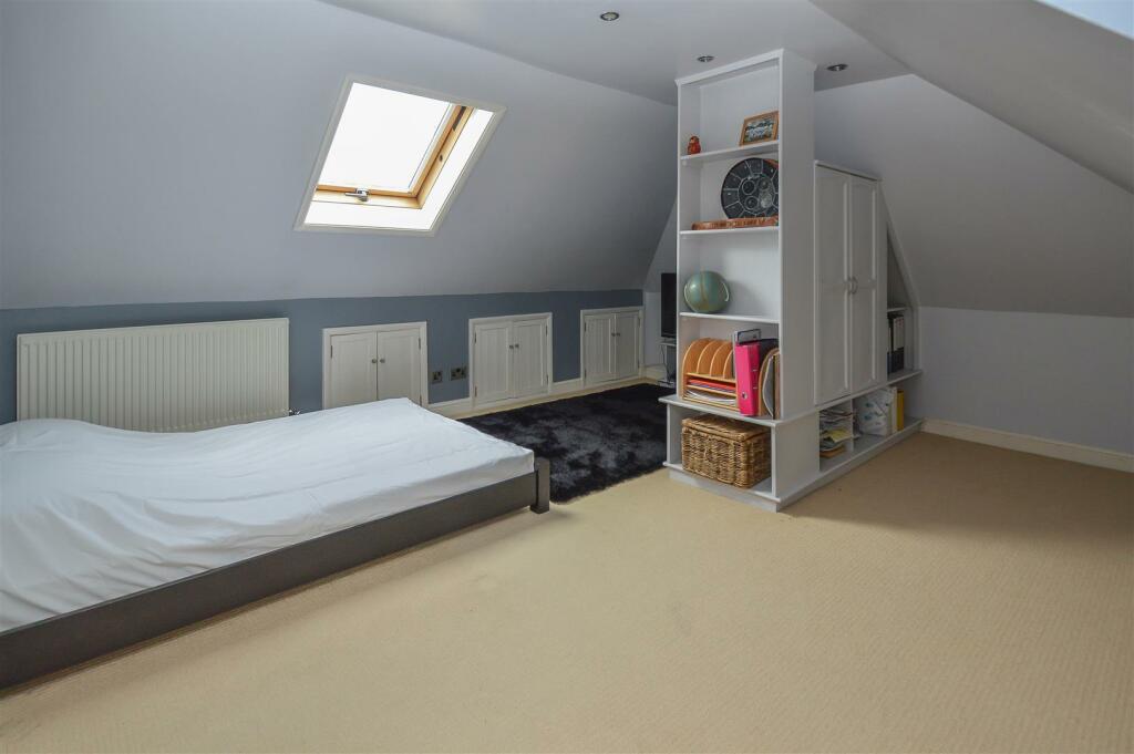 Additional image 22 of Headley Chase, Warley, Brentwood