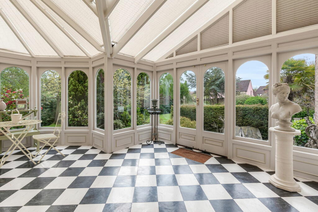 Additional image 5 of Galleywood Road, Great Baddow, Chelmsford