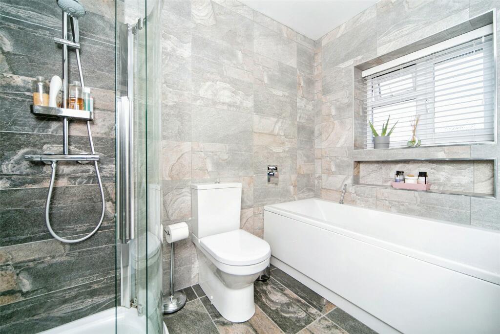 Additional image 17 of Leighton Road, Neston, CH64