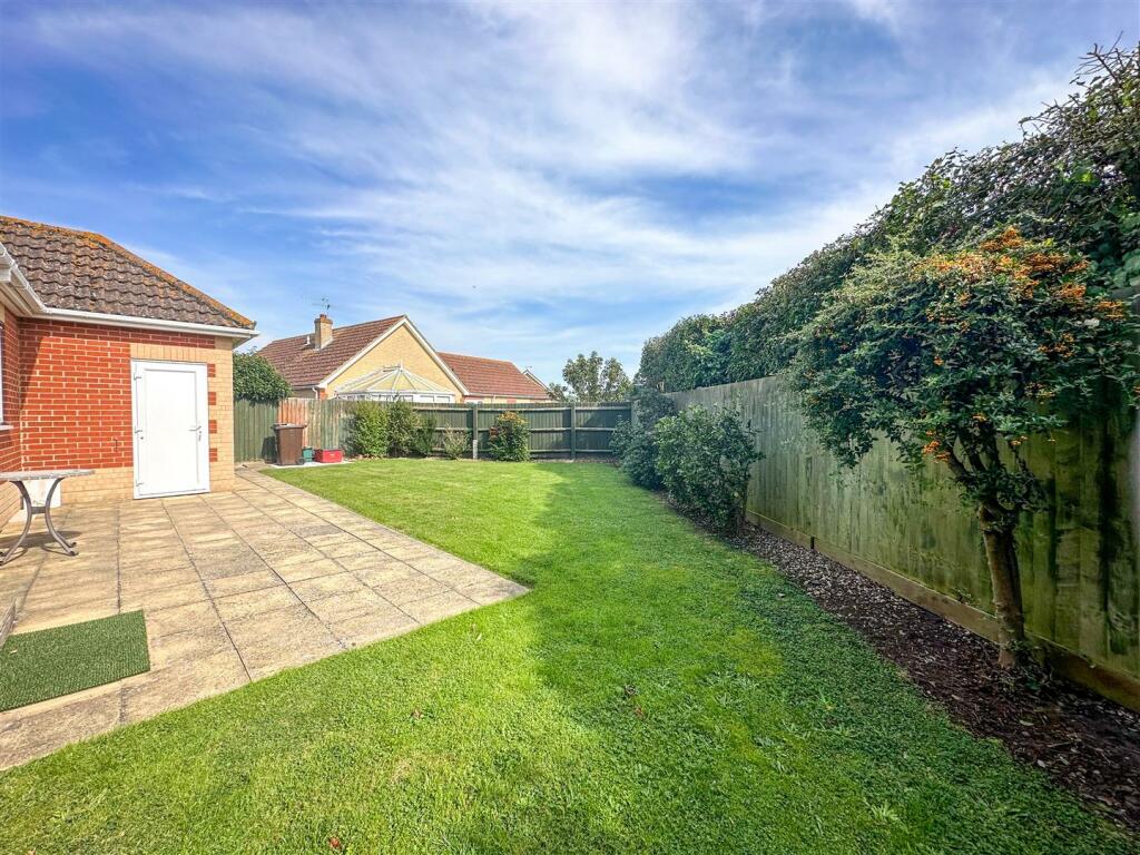 Additional image 23 of Bloom Close, Frinton-On-Sea