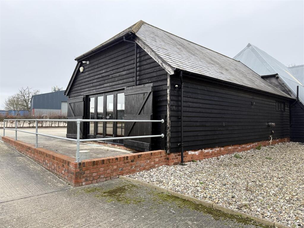 Additional image 17 of Barley Barn, Slamseys, Great Notley