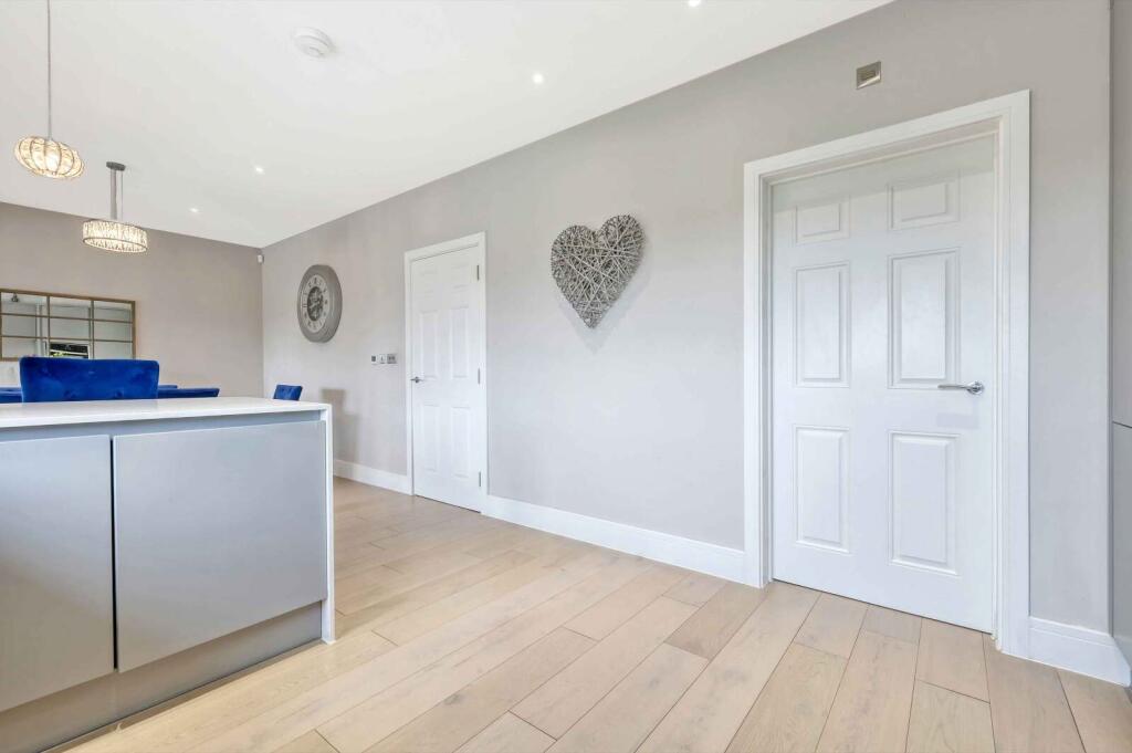 Additional image 9 of Little Ridings Lane, Ingatestone, CM4