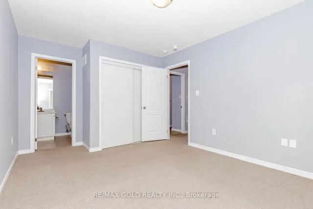 Additional image 26 of 22 Francesco St