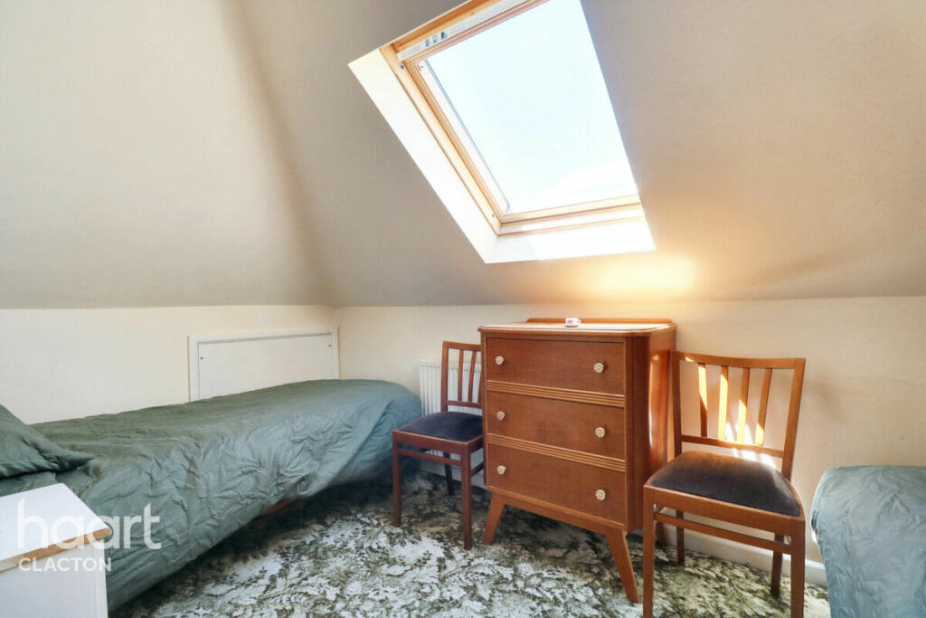 Additional image 21 of Marine Parade East, Clacton-On-Sea