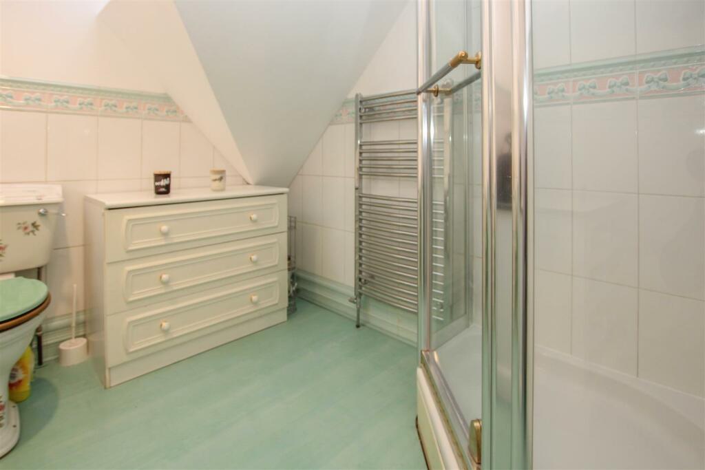 Additional image 26 of Nags Head Lane, Brentwood