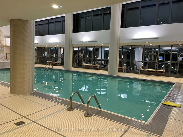 Additional image 17 of 209 Fort York Blvd Unit 965