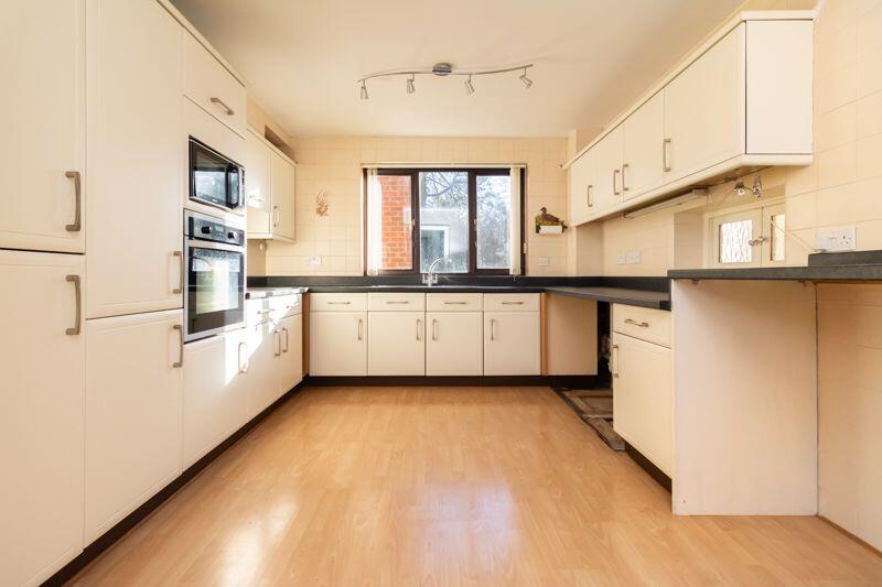 Additional image 2 of Landscape Road, Warlingham