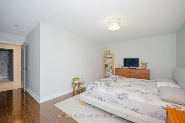 Additional image 19 of 17 Knightsbridge Rd Unit 609