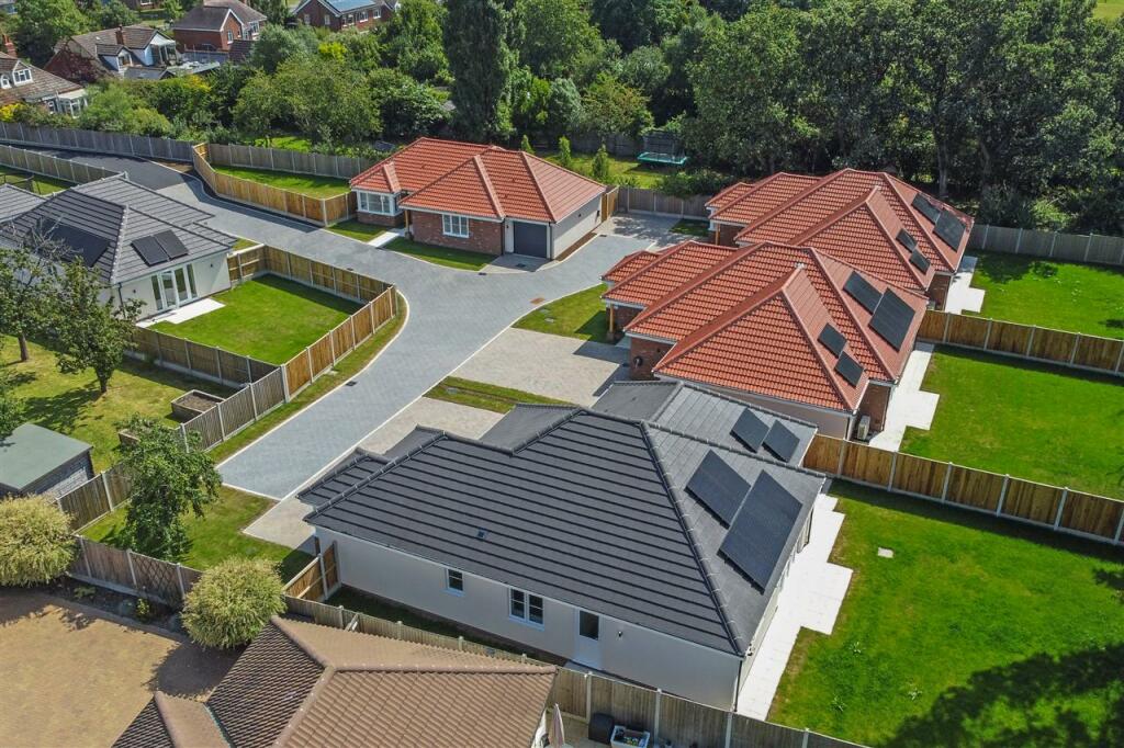 Additional image 13 of Weavers Close, Brightlingsea