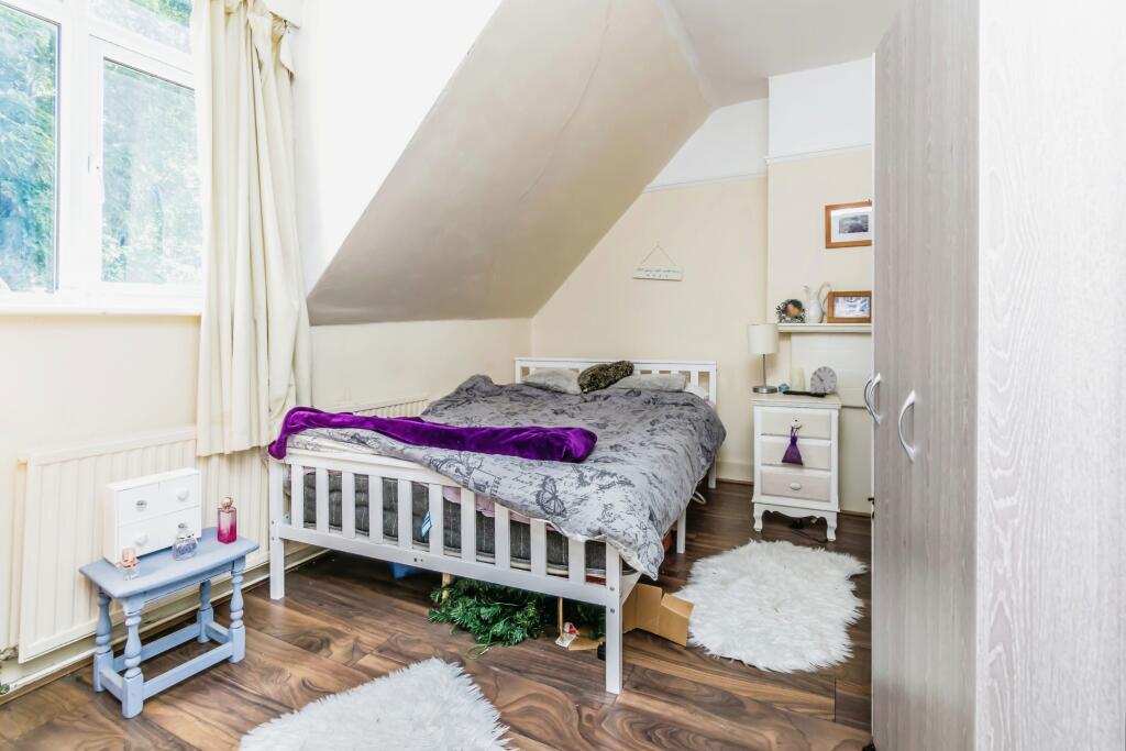 Additional image 5 of Croydon Road, Caterham, Surrey, CR3