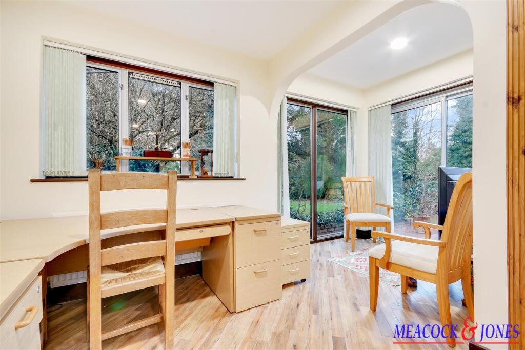 Additional image 17 of Challacombe Close, Hutton Mount, Brentwood