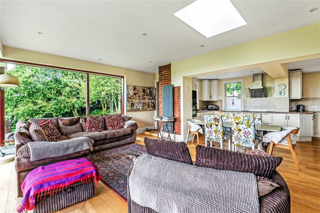 Additional image 8 of Northdown Road, Woldingham, Surrey, CR3