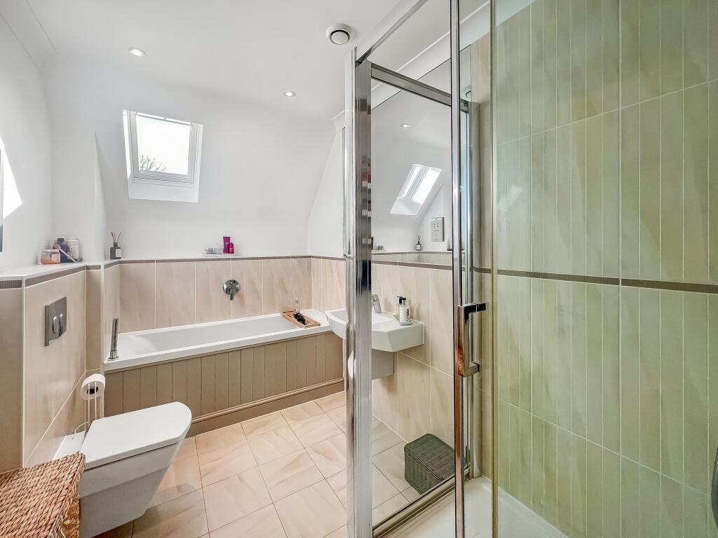 Additional image 16 of Chynham Place, South Croydon, CR2