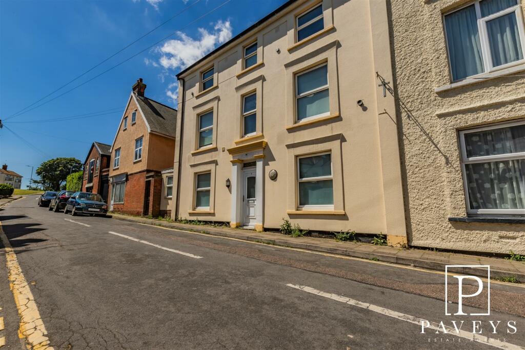 Additional image 31 of Portobello Road, Walton On The Naze