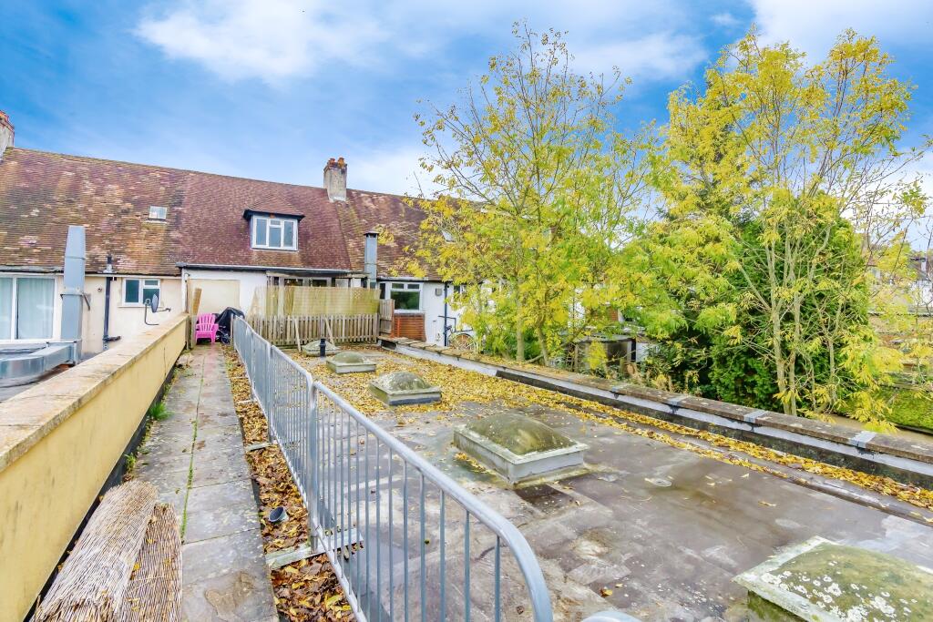 Additional image 15 of Limpsfield Road, South Croydon, CR2