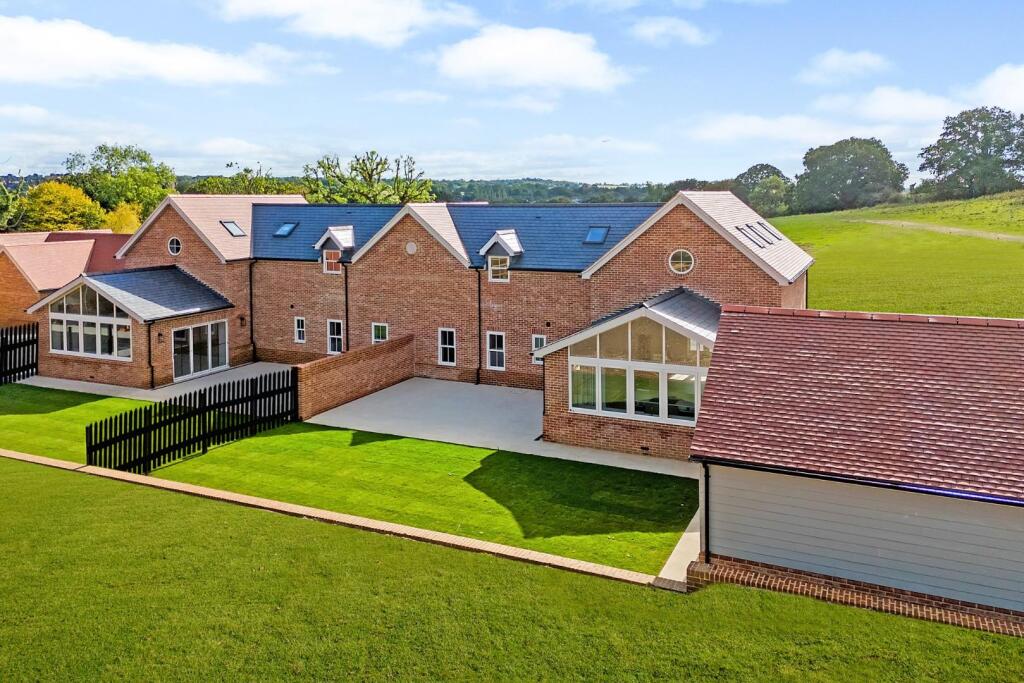 Additional image 22 of Colmar Mews, South Weald