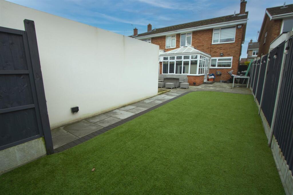 Additional image 13 of Hollyford, Billericay