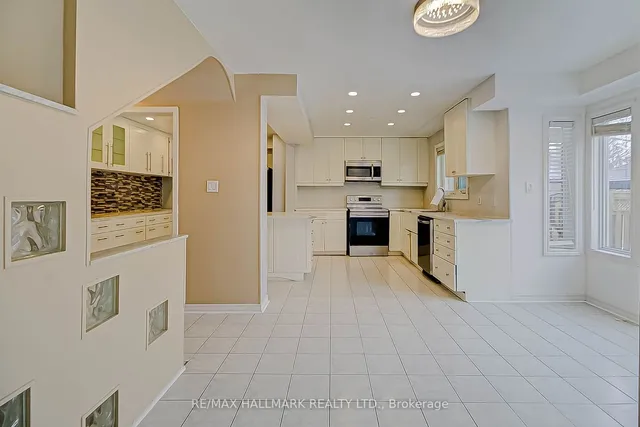 Additional image 16 of 7 Appenine Crt