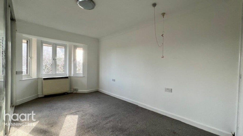 Additional image 5 of Swan Court, Harwich Road, Mistley, Manningtree, Essex