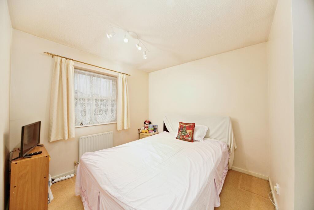 Additional image 7 of Hamond Close, South Croydon, CR2