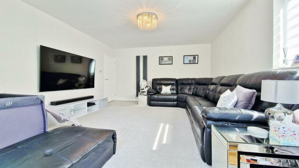 Additional image 10 of Thorpe Road, Kirby Cross, Frinton-On-Sea