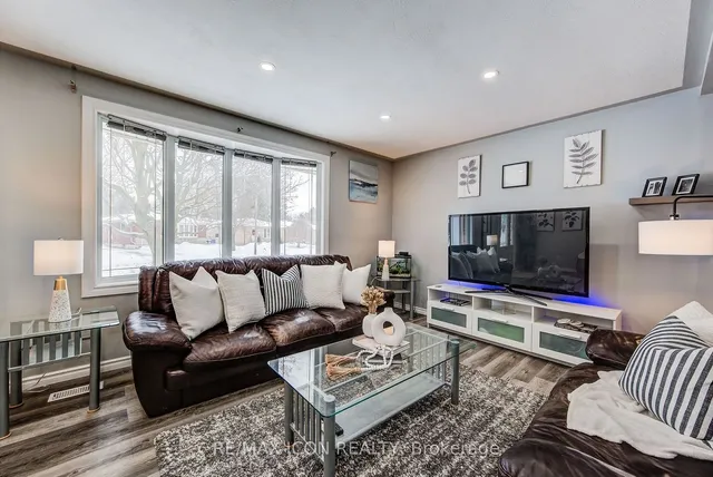 Additional image 14 of 29 Rossford Cres