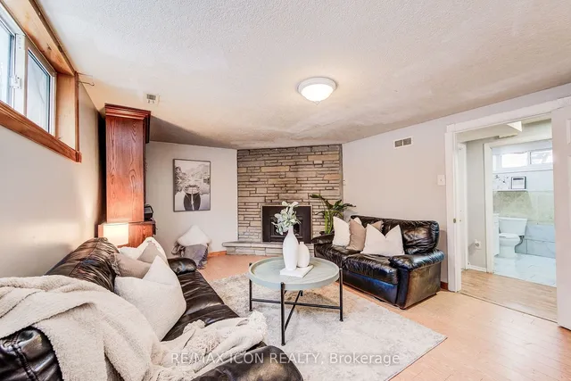 Additional image 25 of 29 Rossford Cres