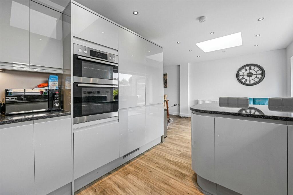 Additional image 19 of Byron View, Chelmsford, Essex, CM2