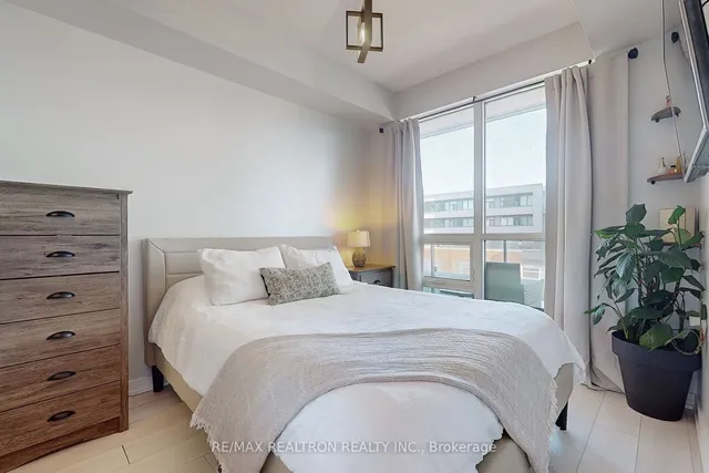 Additional image 18 of 2212 Lakeshore Blvd Unit 713