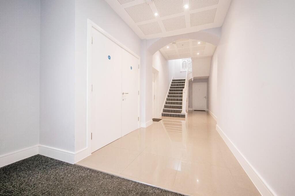 Additional image 12 of Old Rectory Drive, Colchester