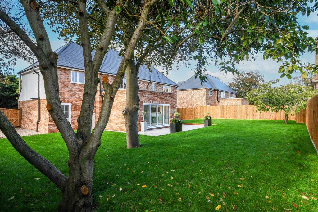 Additional image 36 of Mangapp Chase, Burnham-On-Crouch