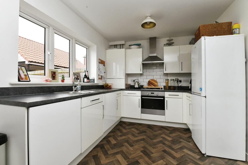 Additional image 16 of Pond View, Burnham-on-Crouch, Essex, CM0