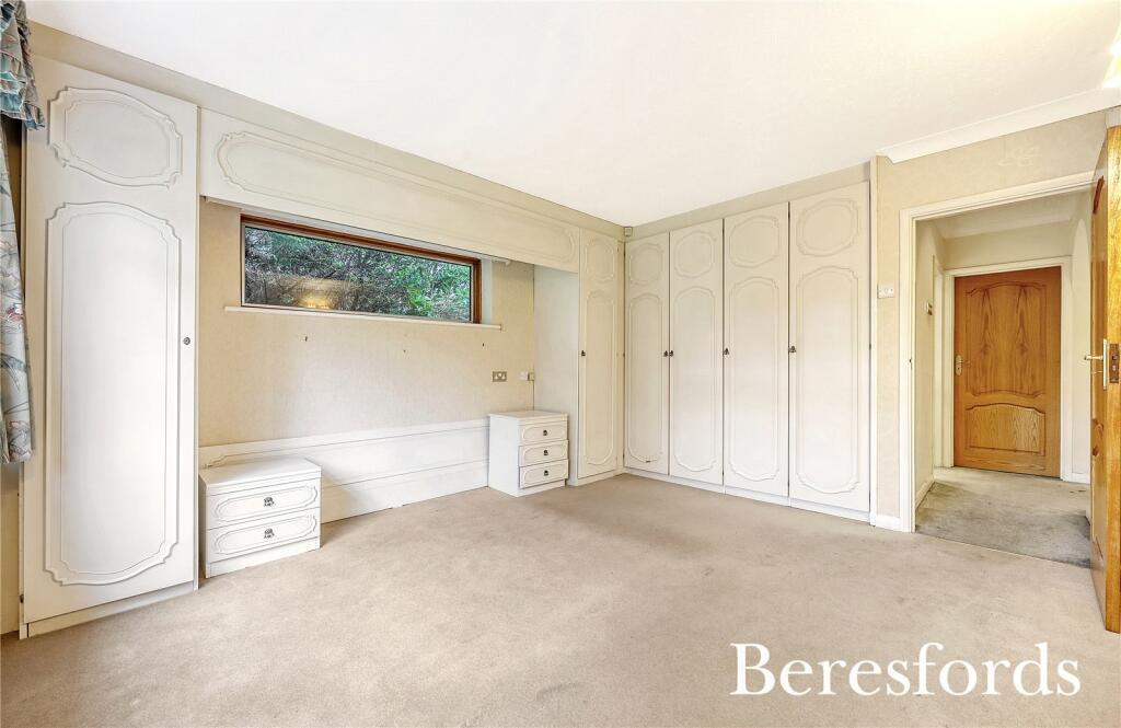 Additional image 13 of Spurgate, Hutton Mount, CM13