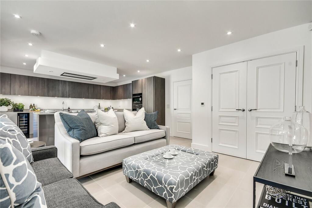 Additional image 9 of 9 Boyles Court, Dark Lane,, CM14