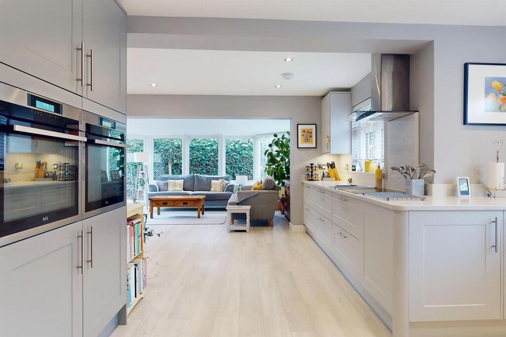 Additional image 5 of Robinsbridge Road, Coggeshall, Colchester