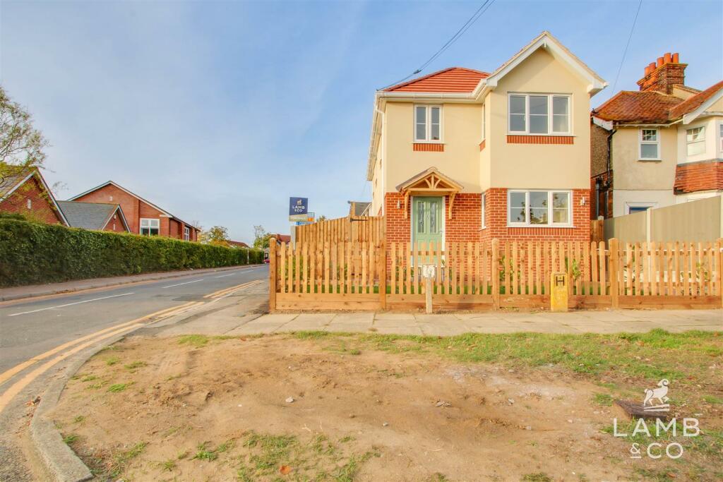 Additional image 22 of Fifth Avenue, Frinton-On-Sea
